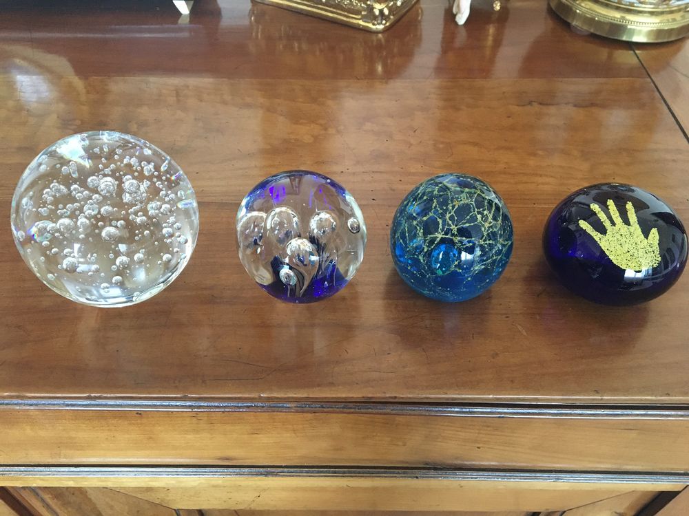 Lot de 4 Boules sulfure rondes  presse papier 100 Nimes (30)