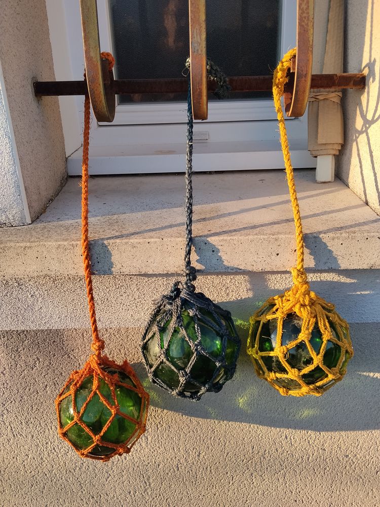 BOULES EN VERRE COLORES 30 Mignaloux-Beauvoir (86)