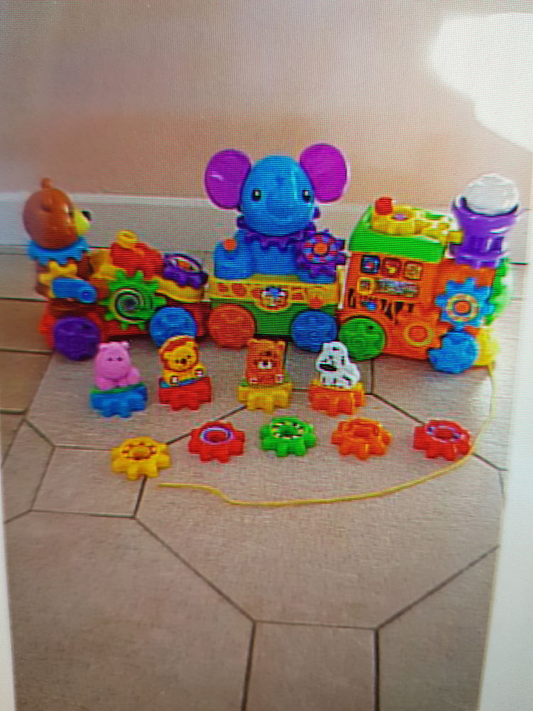 BOURSE AUX JOUETS 0 Roquefort-des-Corbi�res (11)