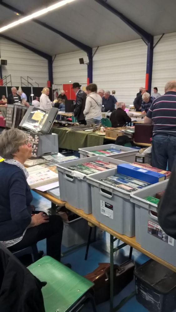 Bourse multicollections 0 Saint-Quentin (02)