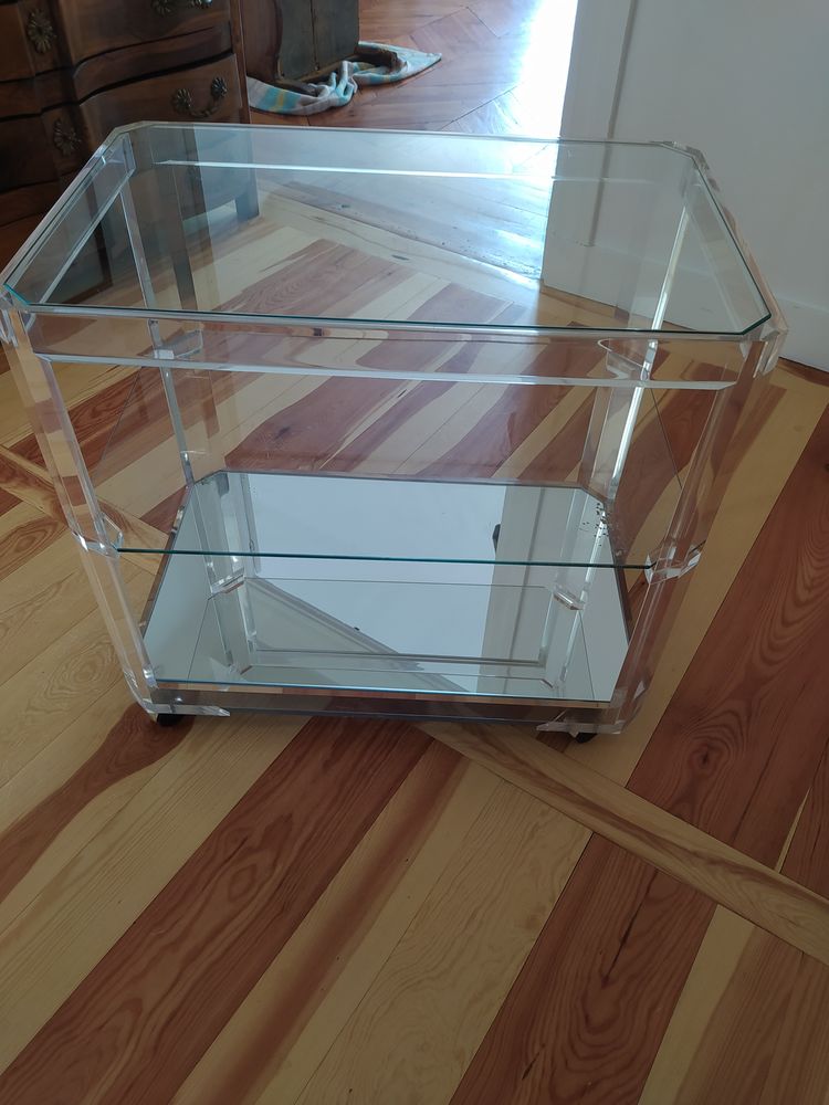 Bout de canap� plexiglas - sign�  M.Micoud 400 Le Puy-en-Velay (43)