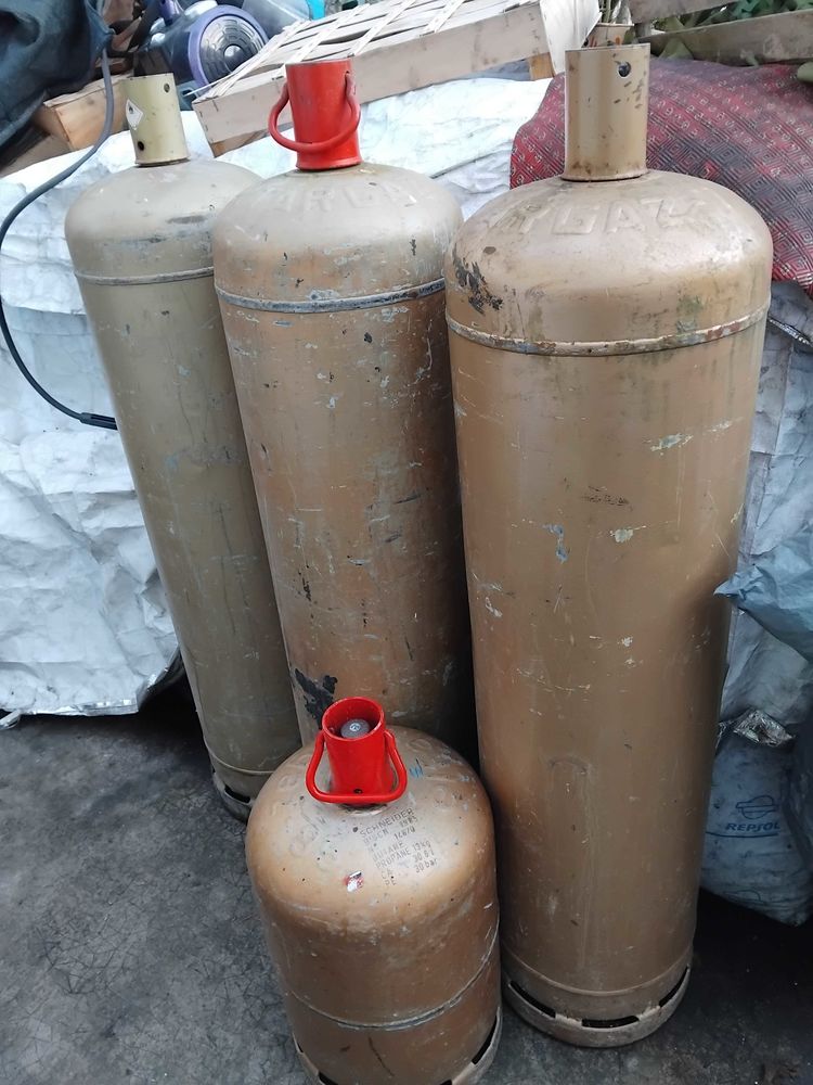 bouteille de gaz 30kg vide 10 Villeparisis (77)
