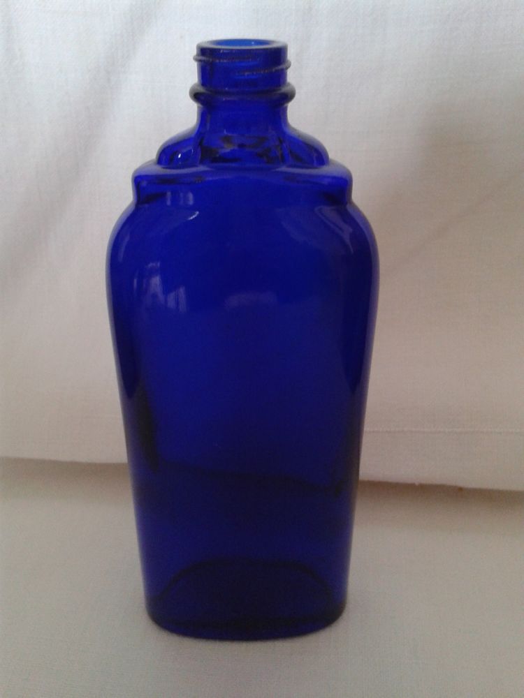 Bouteille ancienne OPTRAEX bleue cobalt 12 Dijon (21)