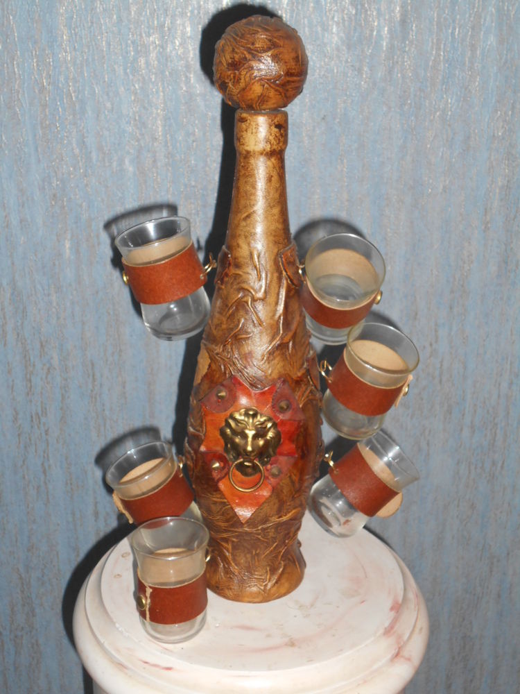 BOUTEILLE avec 6 verres 15 Dammarie-les-Lys (77)