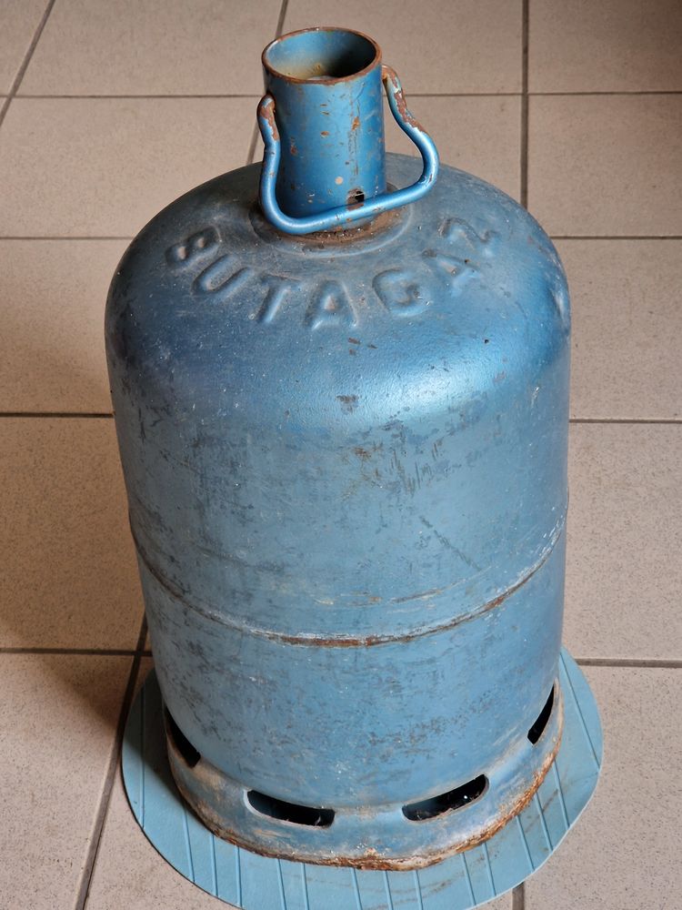 BOUTEILLE DE BUTANE BUTAGAZ 13 KG 15 Noyal-Ch�tillon-sur-Seiche (35)