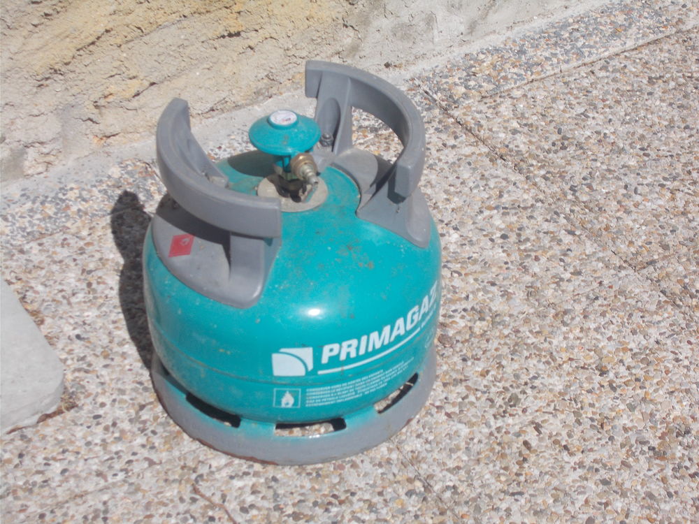 bouteille de gaz de camping 30 Thor�e-les-Pins (72)