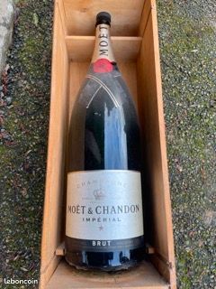 Bouteille de champagne 18 litres 0 Champagnole (39)