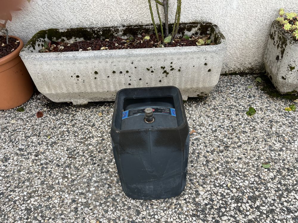 Bouteille de gaz cube vide 25 Maisons-Alfort (94)