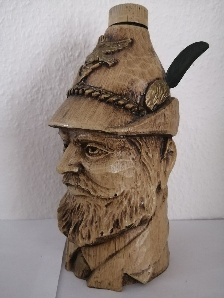 Bouteille d�corative � liqueur - Buste de soldat 27 Habsheim (68)