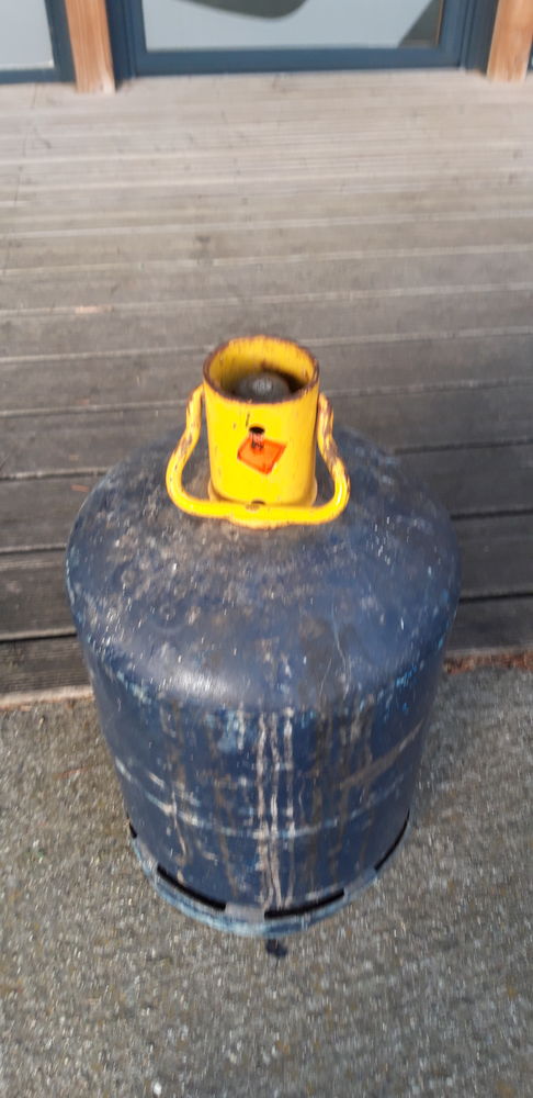 Bouteille de gaz moiti� pleine 10 Saint-Orens-de-Gameville (31)