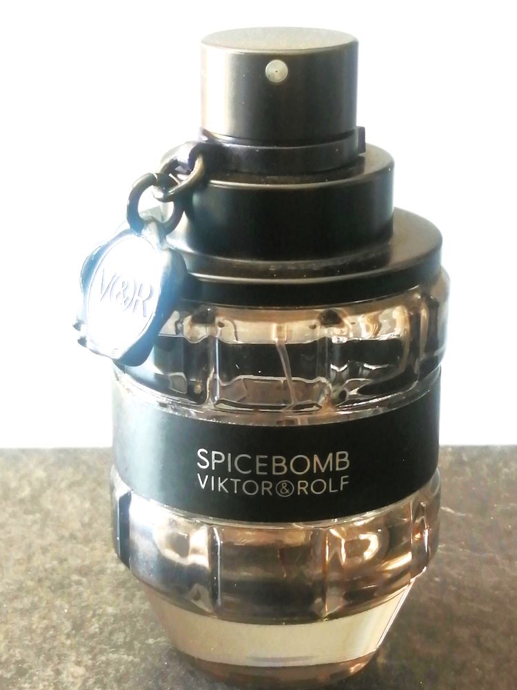 Bouteille de parfum VIDE Spicebomb 50 ml 5 Puteaux (92)
