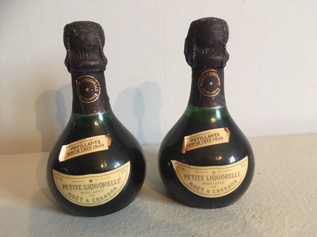 Bouteille de petite liquorelle 20 La Saussaye (27)