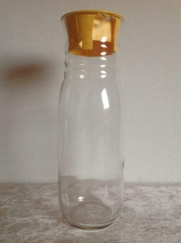 BOUTEILLE PICHET CARAFE EN VERRE BEC VERSEUR Envoi Possible
5 Tr�gunc (29)