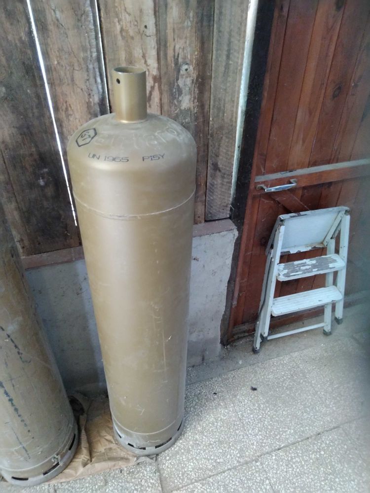 bouteille de gaz propane 35kg pleine 80 Fl�e (72)