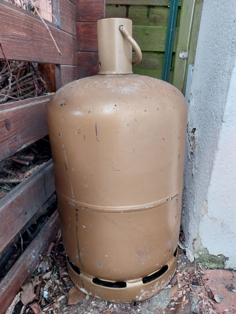 Bouteille propane 13 kg charg�e compl�te 25 Bussy-Saint-Georges (77)