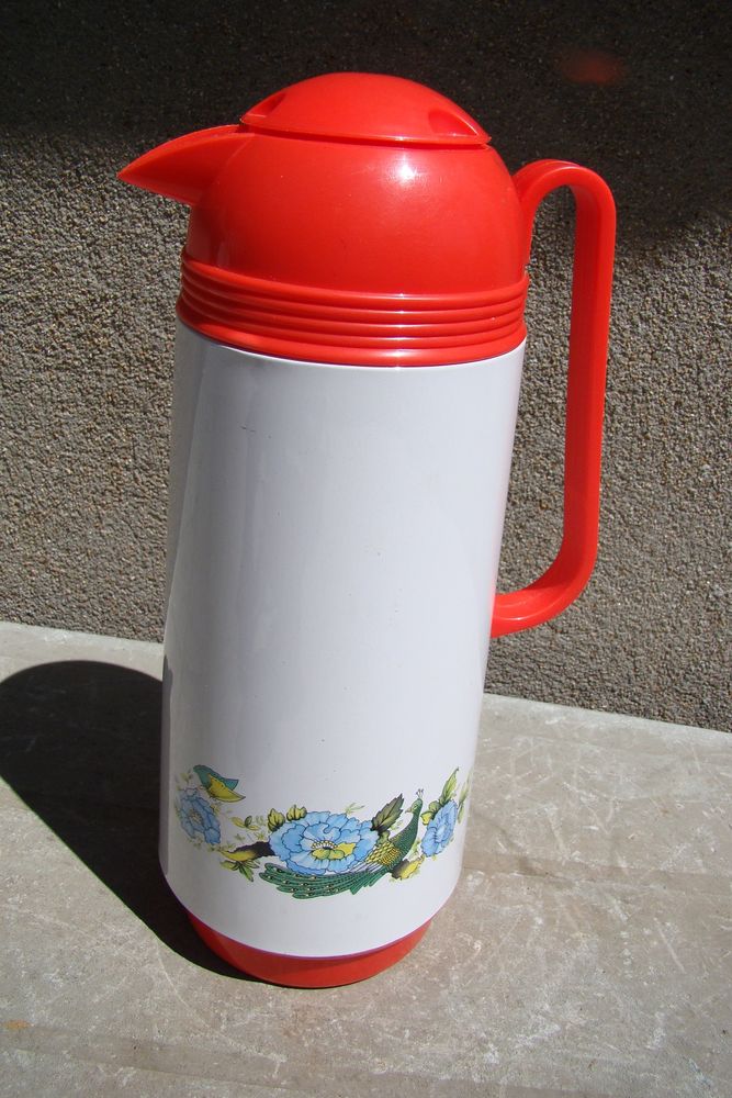 Bouteille THERMOS - vintage ann�es 1970   
20 Gargenville (78)
