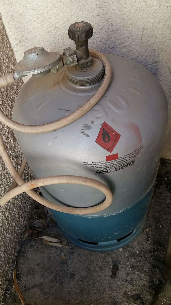 Bouteille de Gaz. 25 S�rignan (34)