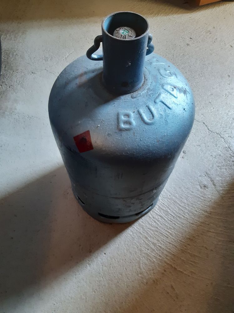 bouteille de gaz 5 Scey-sur-Sa�ne-et-Saint-Albin (70)
