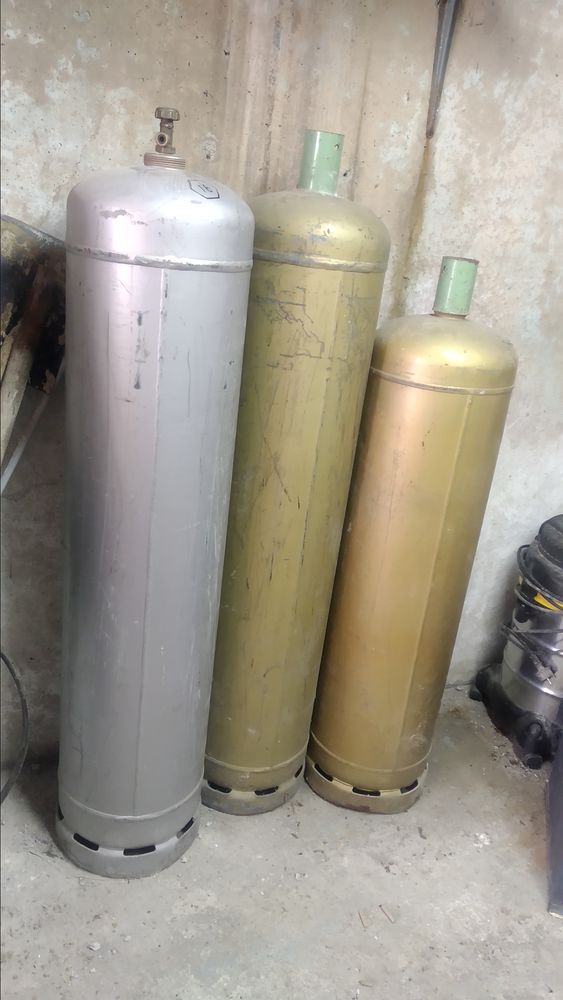 3 bouteilles de gaz 35kg 80 La Bass�e (59)
