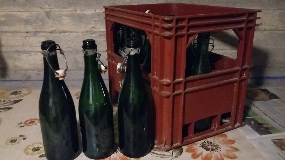 BOUTEILLES �  bouchons automatiques 15 Grand-Fougeray (35)