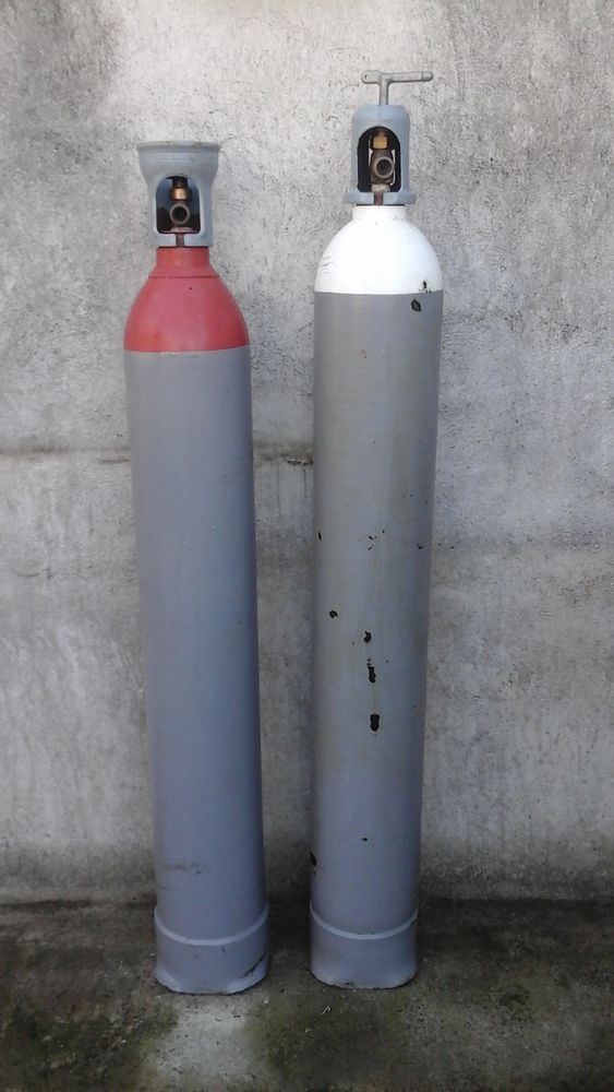 BOUTEILLES DE CHALUMEAU GRAND MOD�LE 120 Forcalquier (04)