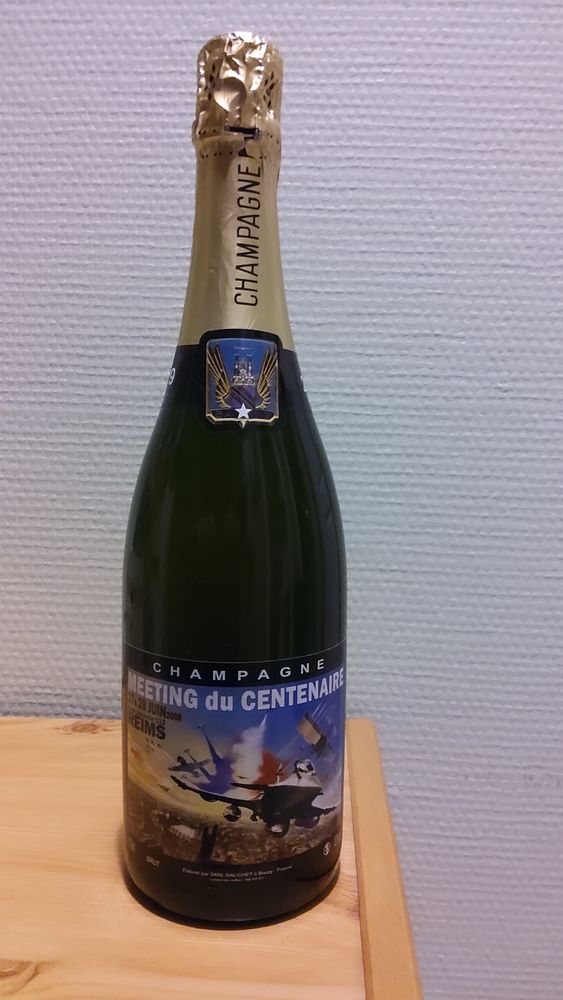 Bouteilles de Champagne collectors 100 Bazoches-sur-Vesles (02)