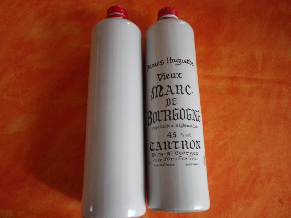 2 bouteilles digestifs 10 Dijon (21)