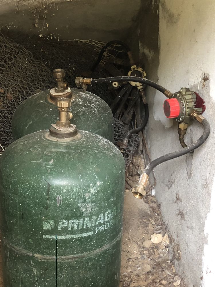 2 BOUTEILLES DE GAZ PROPANE 20 Amilly (45)