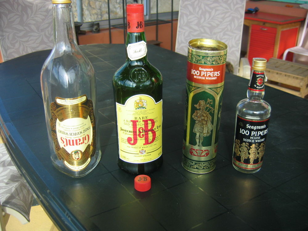 Lot de 3 bouteilles Whisky 20 Le Vernois (39)