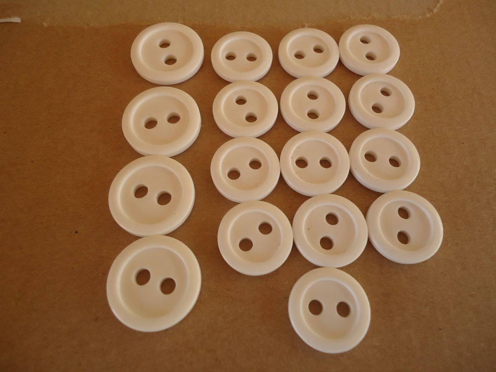 BOUTONS BLANC 4 Portiragnes (34)