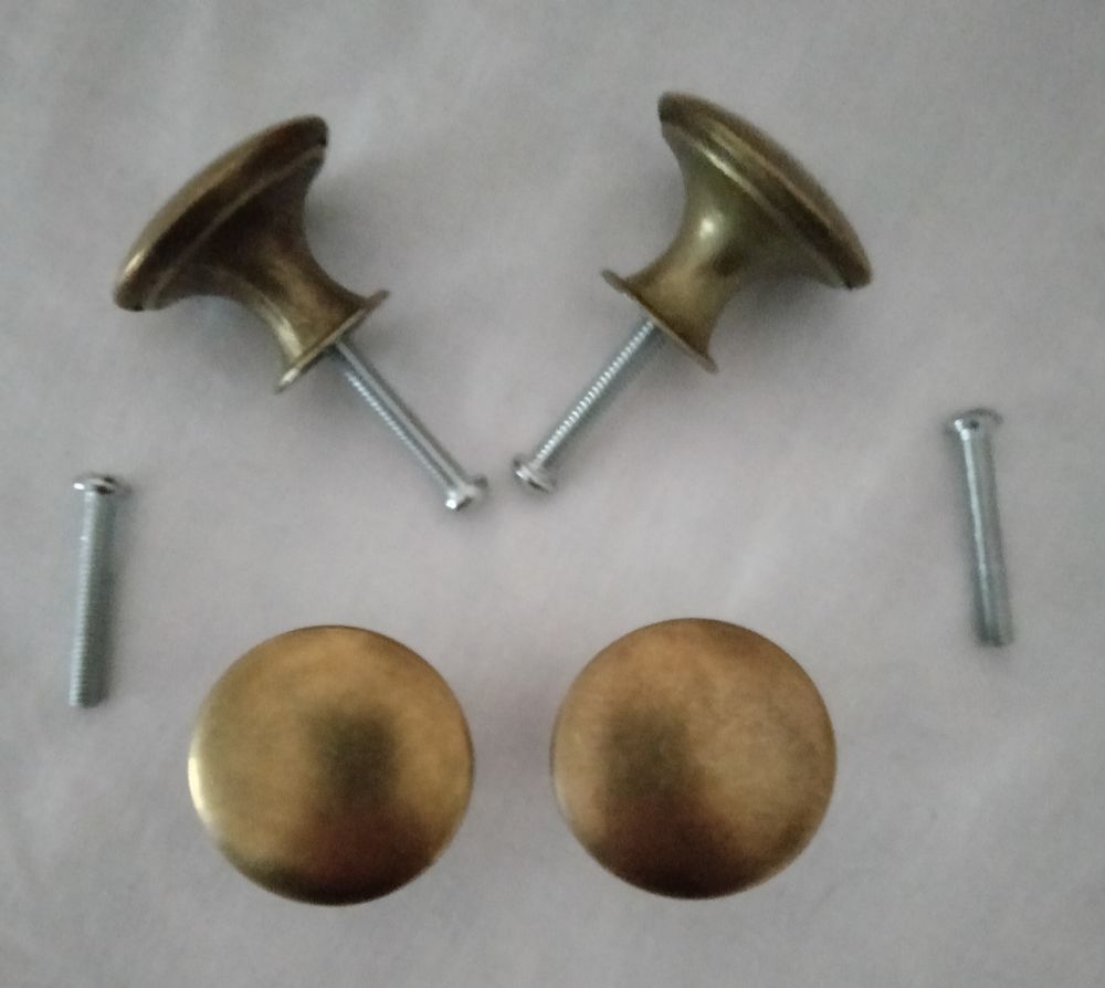 Lot de 4 boutons alu laitonn�. 10 Vierzon (18)