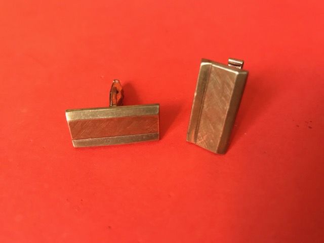 Boutons de manchette ann�es 50 15 Nice (06)