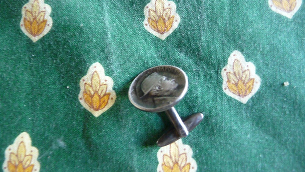 boutons  de manchettes++++++boutons 0 Arcueil (94)