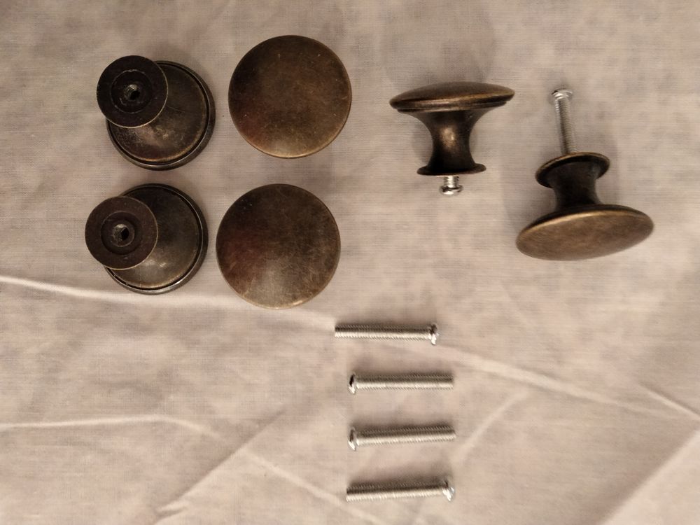 Lot de 6 boutons.Vieux bronze. 12 Vierzon (18)