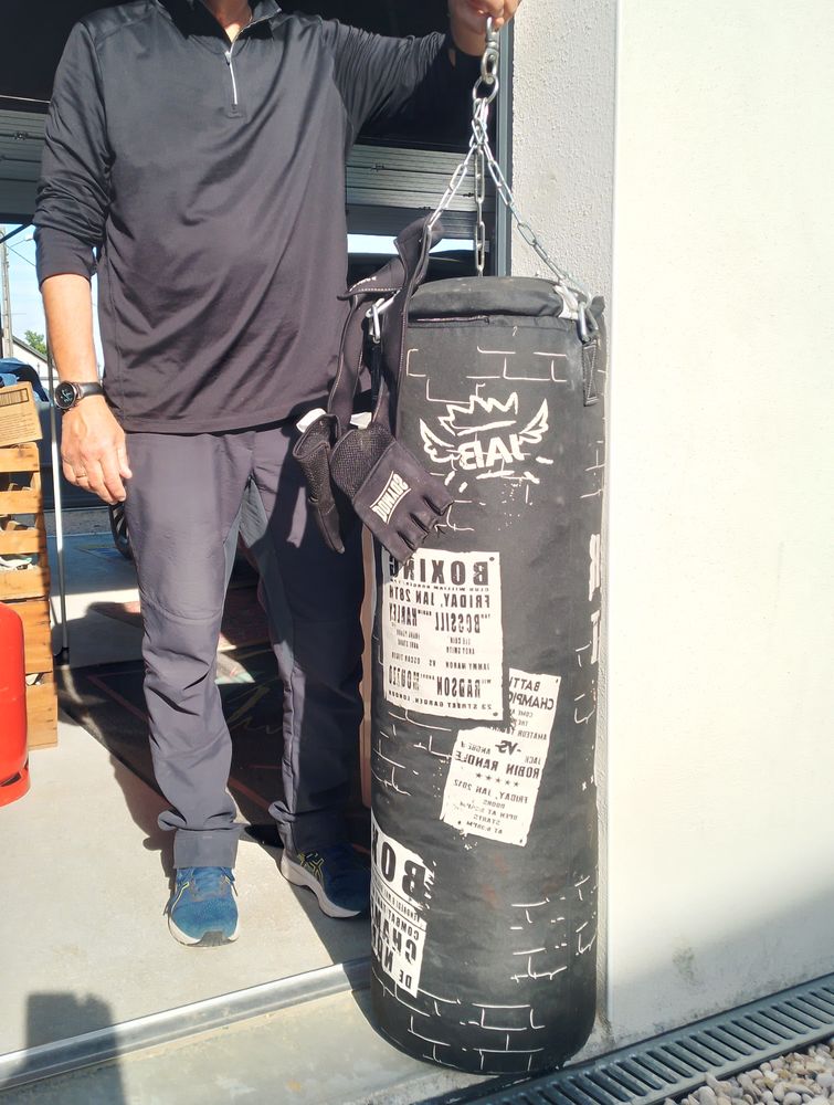 boxing ball 20 Saint-Martin-du-Mont (01)