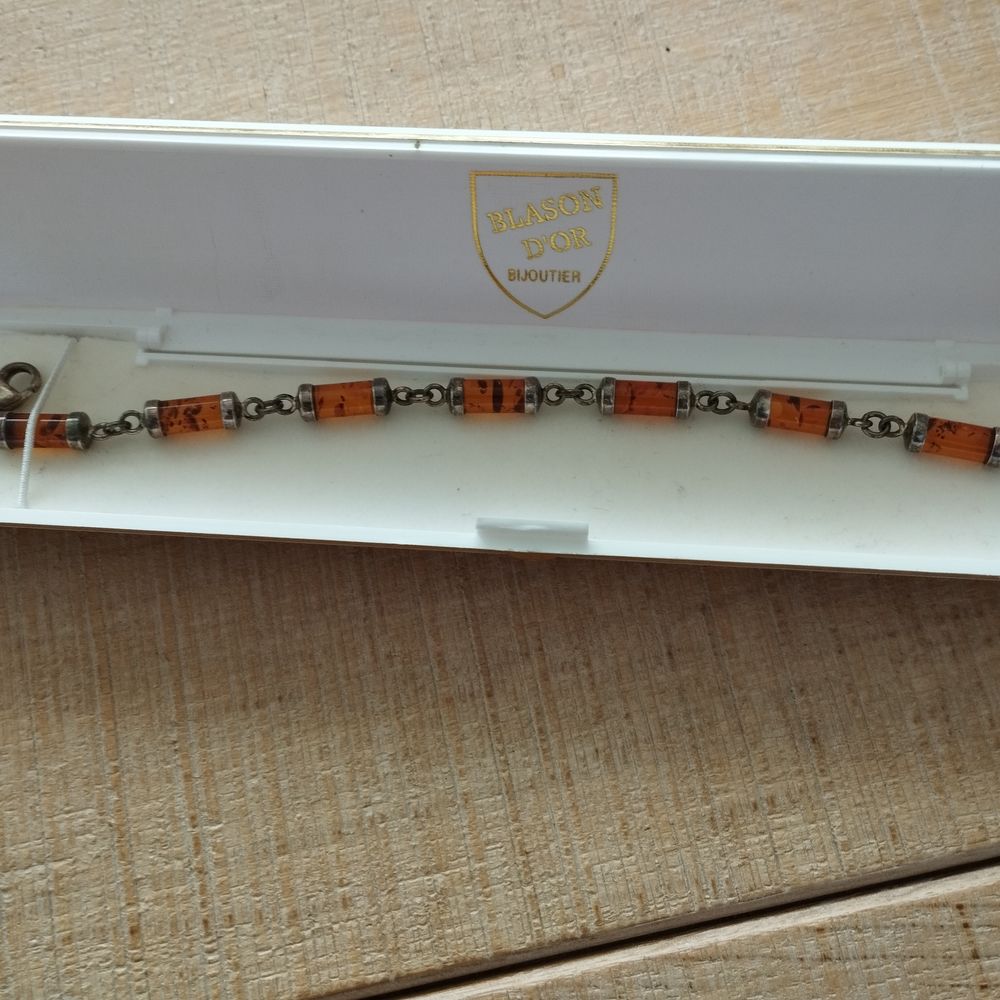 bracelet en ambre 30 Blois (41)
