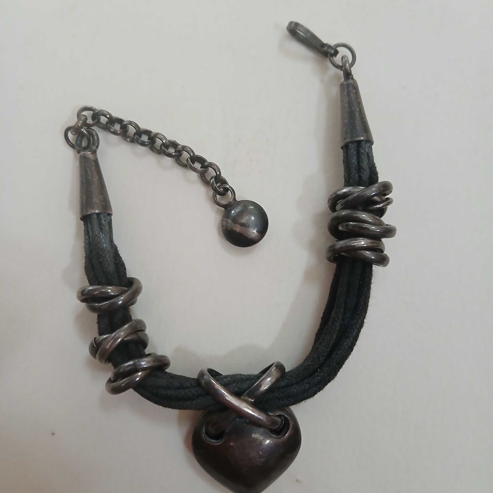 Bracelet argent et cuir 80 �zanville (95)