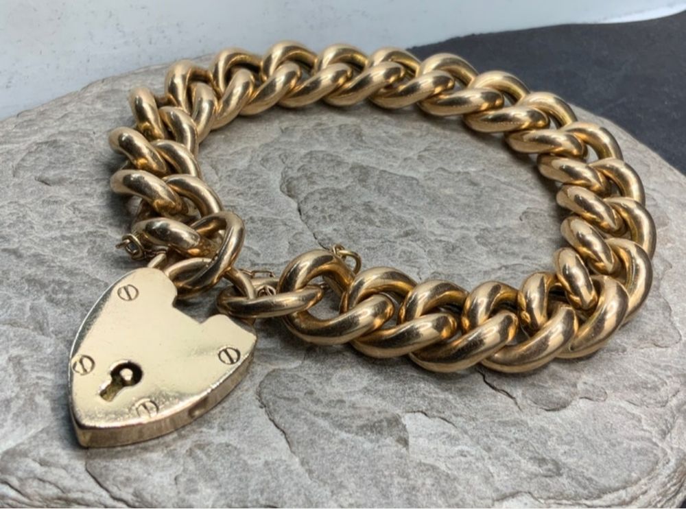 bracelet � breloques en or 9 kt 375 2300 Bagnoles De L Orne (61)