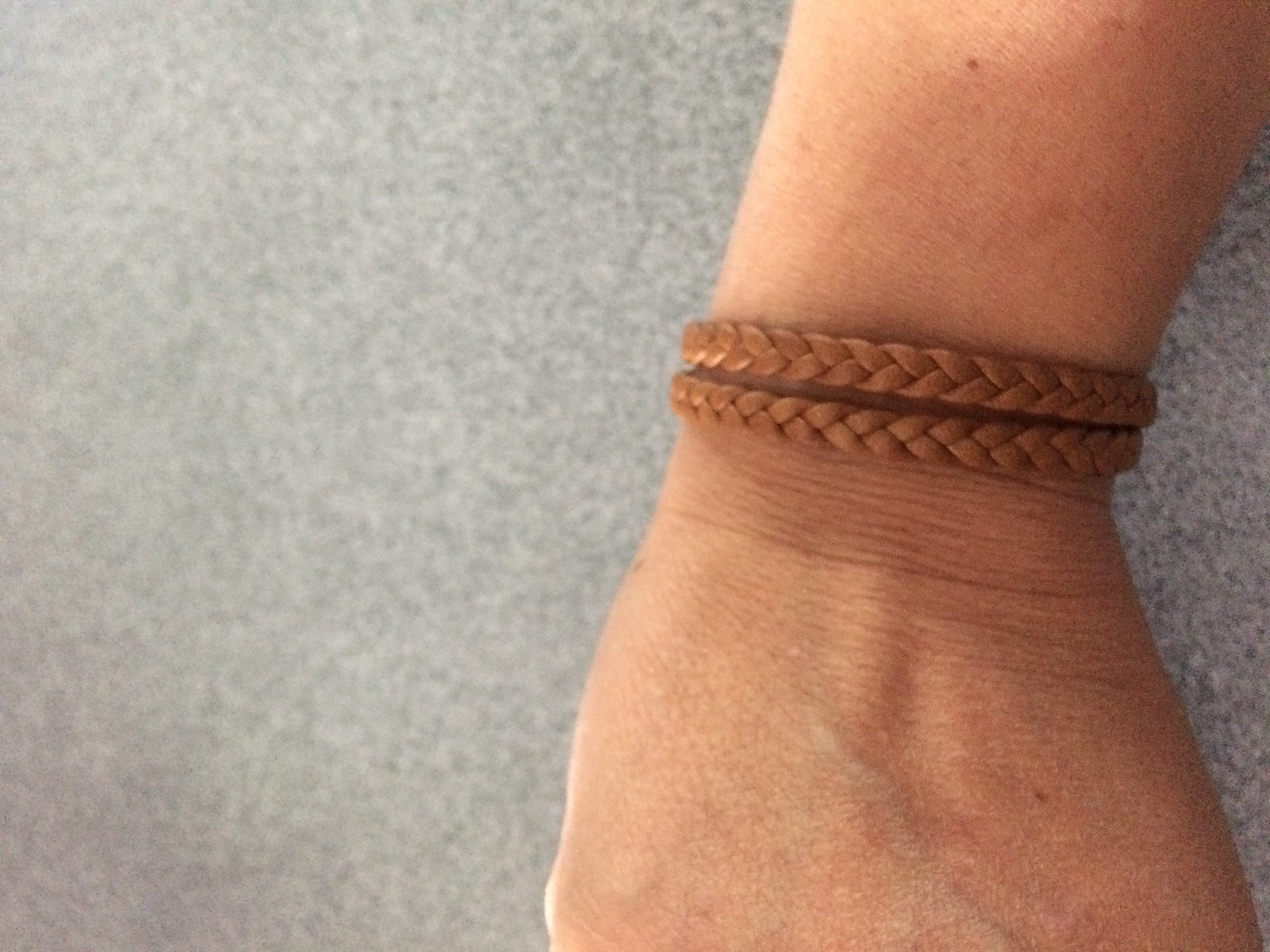 bracelet cuir tress� marron 14 Seclin (59)