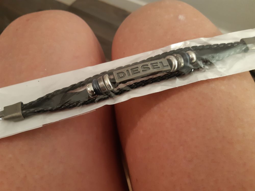 Ve d bracelet diesel neuf encore emballez 10 e 10 Auchel (62)