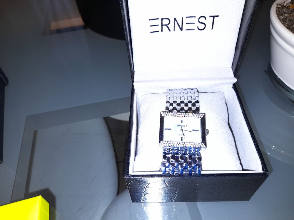 bracelet femme homme et montre 30 Sorgues (84)