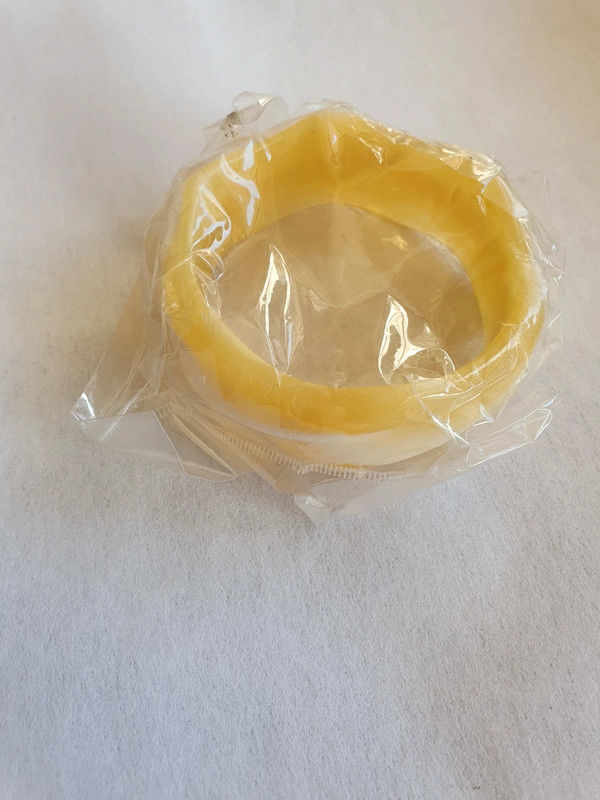 Bracelet jaune neuf encore emball� 1 Aubvillers (80)