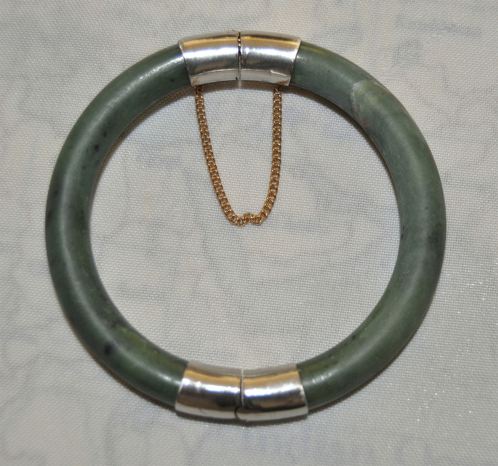 Bracelet jonc en jade vert 30 Orl�ans (45)