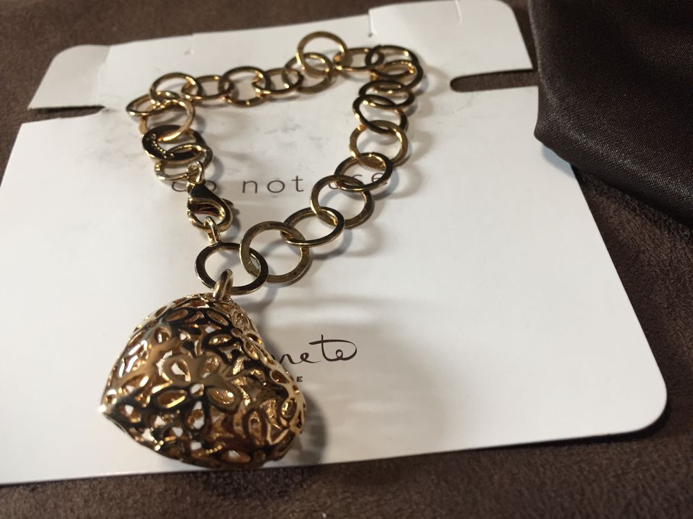 bracelet marque com�te UBRM 131 96 La Ciotat (13)