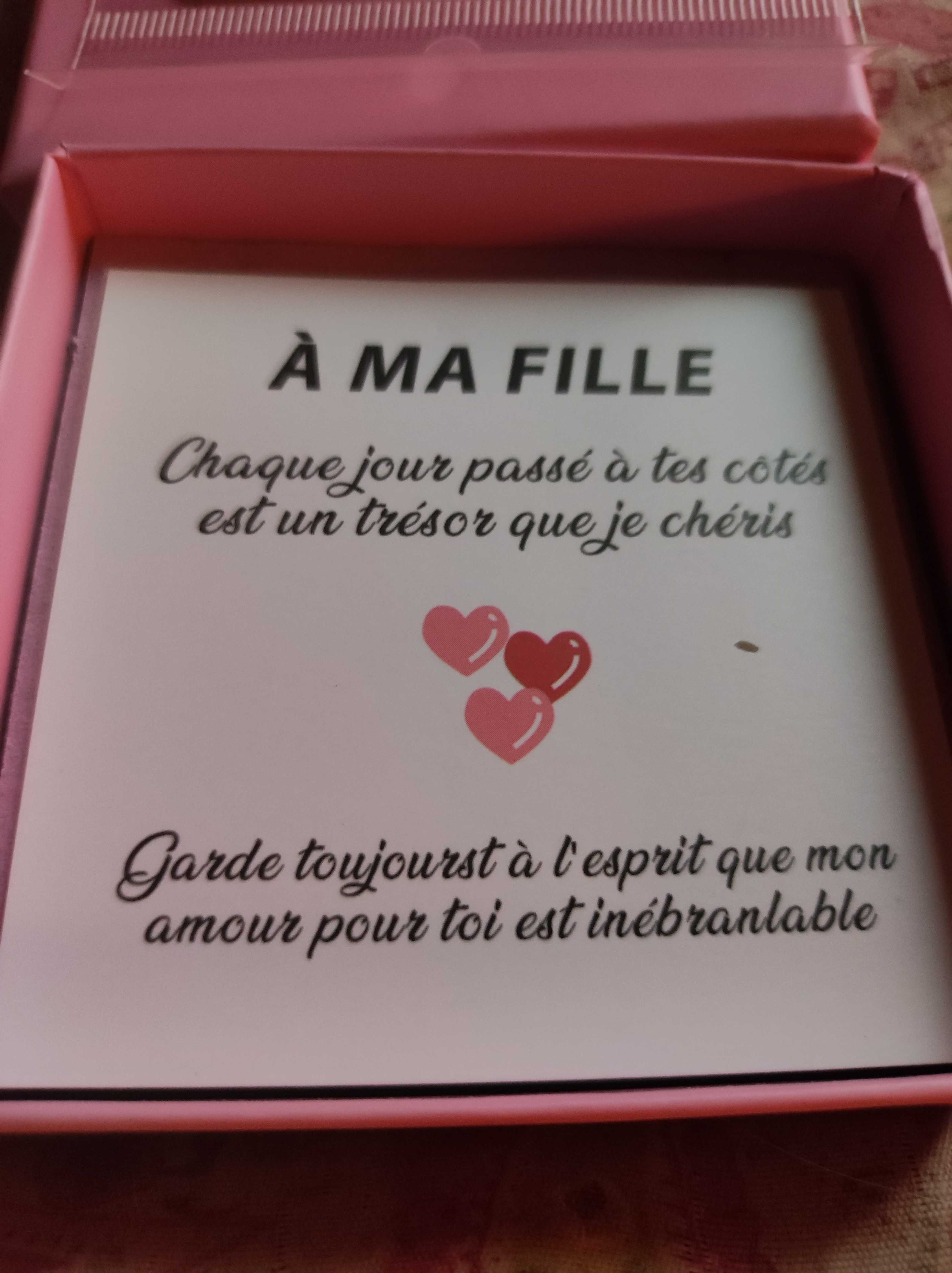 bracelet neuf toujours dans l'emballage jamais y 20 Villeblevin (89)