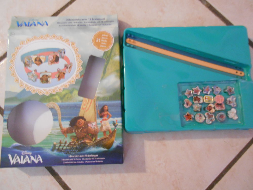 BRACELETS ENFANTS 12 Chevigny-Saint-Sauveur (21)