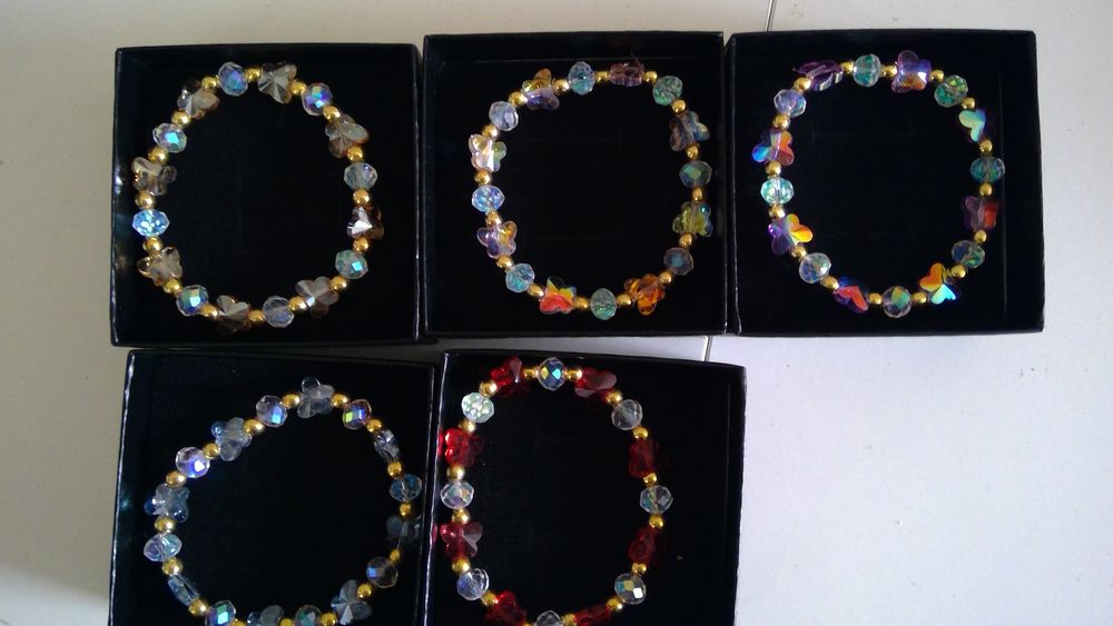 5� BRACELETS PERLES PAPILLONS 5 Soyaux (16)