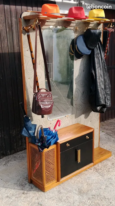 Brade ce Tr�s vieux Porte Manteaux antique en super �tat 70 Doncourt-l�s-Longuyon (54)