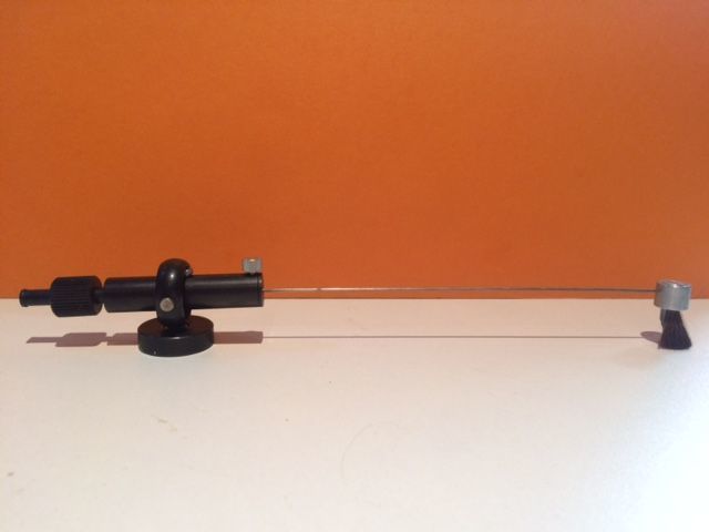 Bras de nettoyage pour platine disque 18 Nice (06)