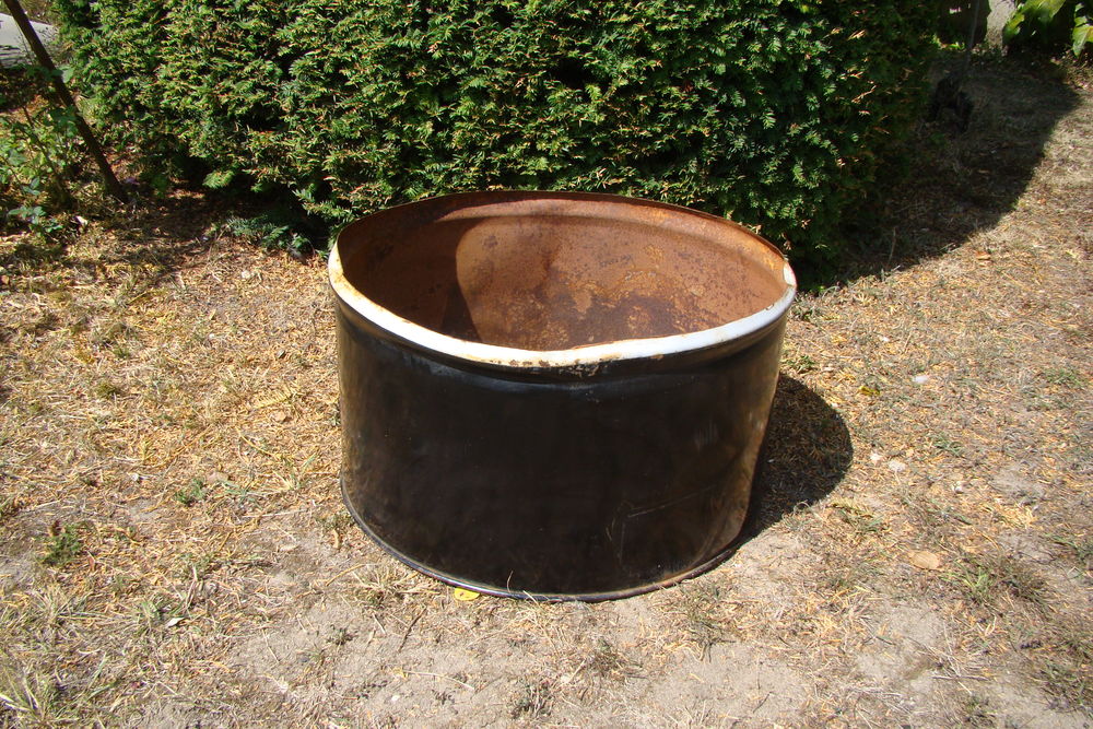 Brasero artisanal m�tallique    
10 Gargenville (78)